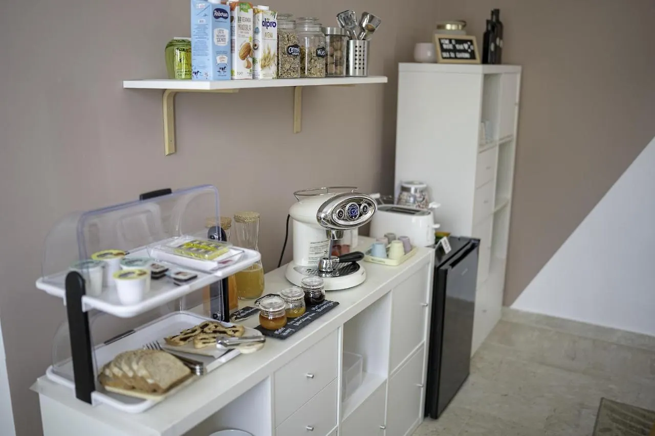 Bed and Breakfast Su Giardìnu Sorso 0*,  Italia